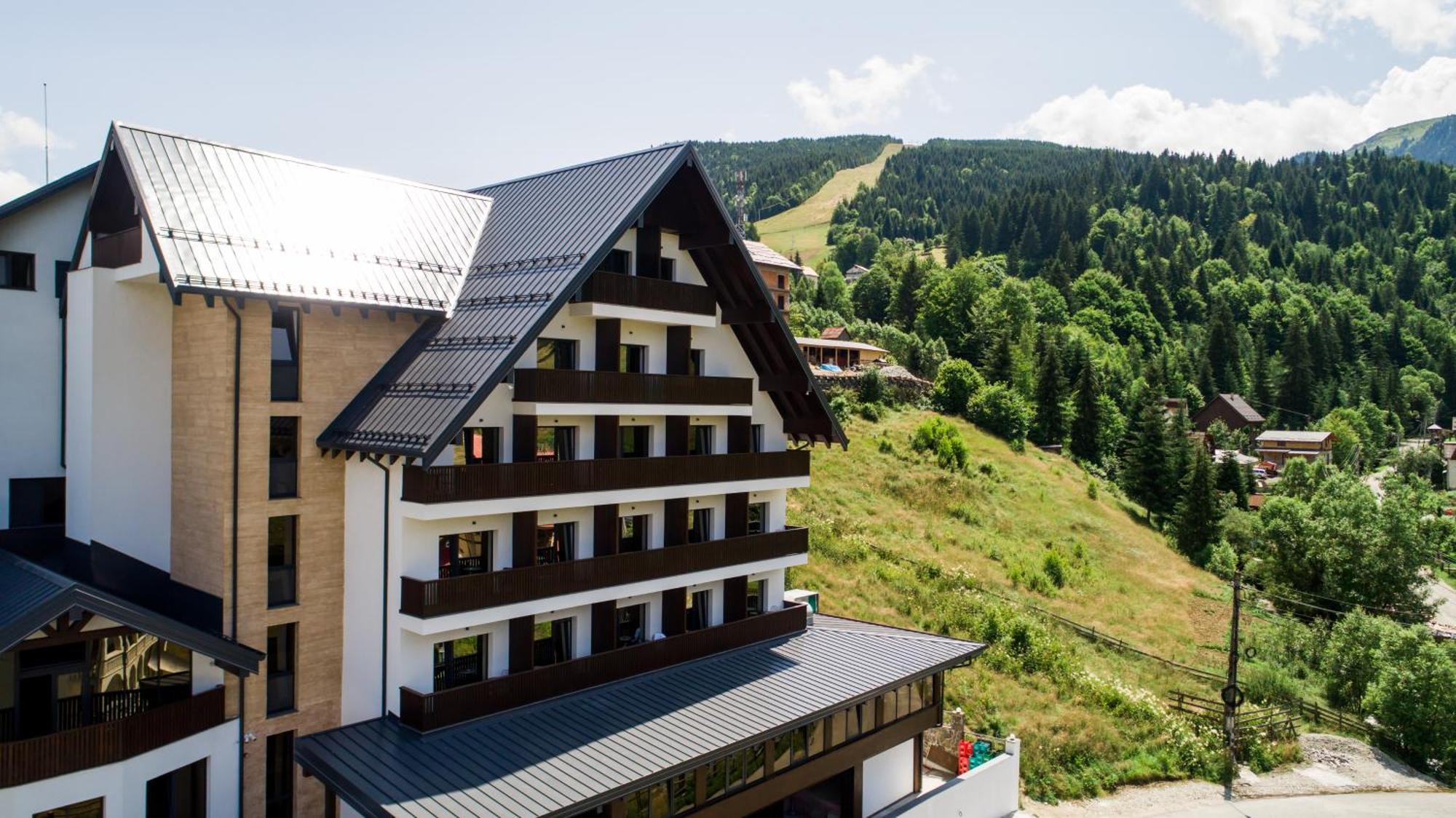 Hotel Roman Maramures - Ski & Spa Resort Statjunea Borsa ภายนอก รูปภาพ